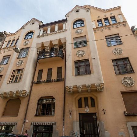 بودابست D.Five Aradi B Apartment المظهر الخارجي الصورة